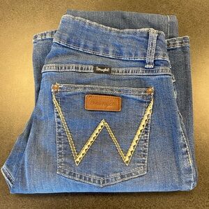 Wrangler Women's Classic Blue Boot Cut Jeans